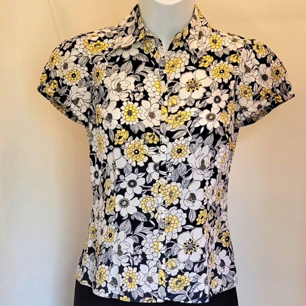LOFT Navy/Yellow Floral Short Sleeve Button Blouse Sz: 00P